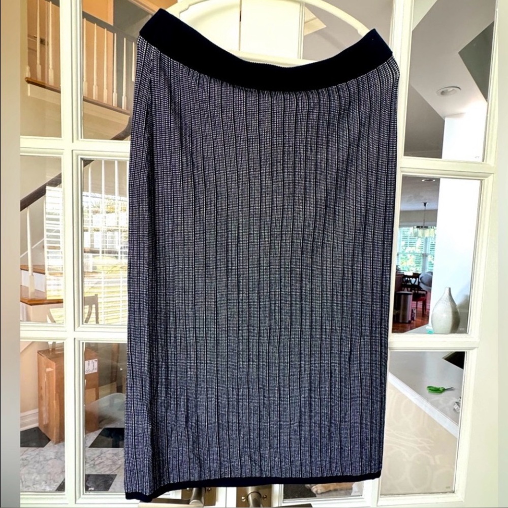 Banana Republic Midi Pencil Skirt XL Navy Ribbed Classic OfficeSiren CBK Classy
